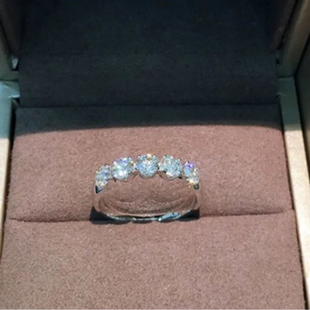 ETERNITY BRIDAL RING SIZE 8 - Picture 6 of 6